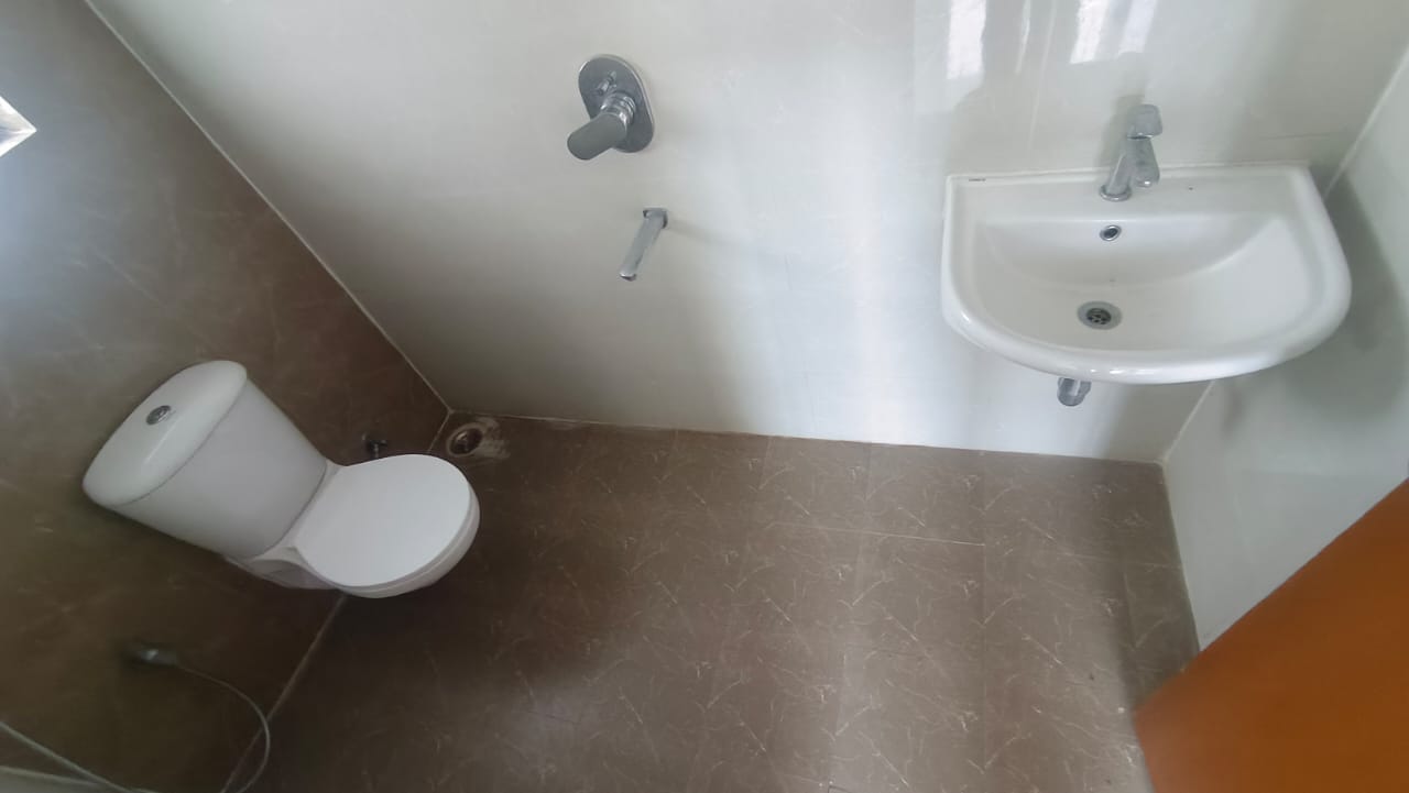 Unfurnished 3bhk in Punjabari for Rent